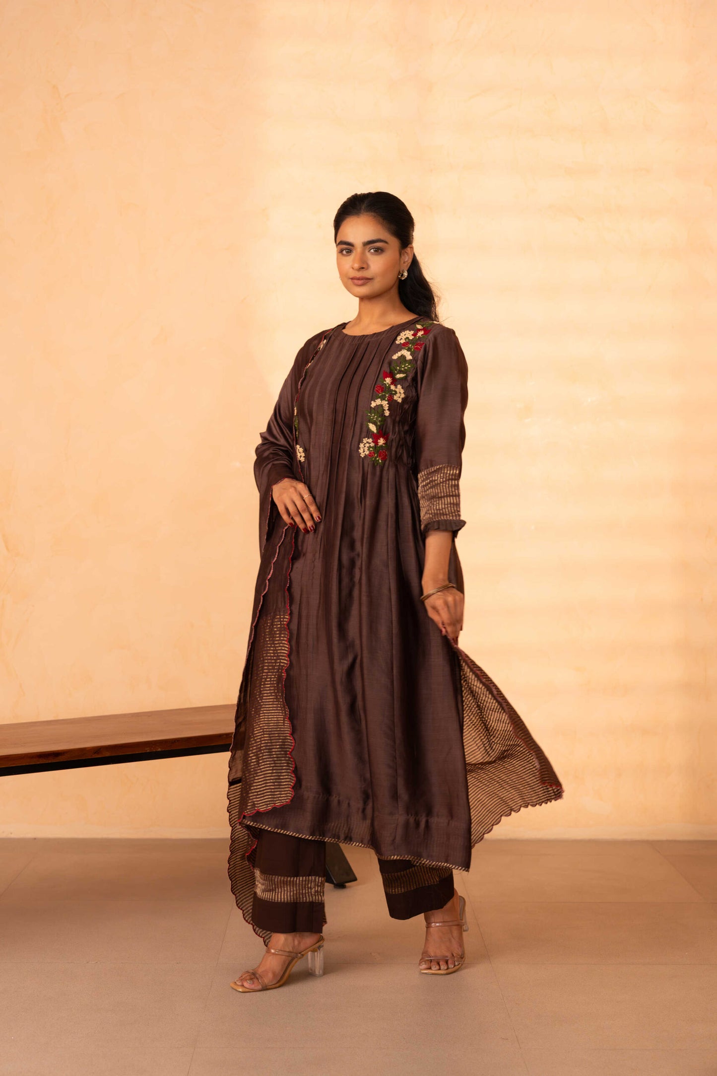 Firdaus Suit Set – Coke