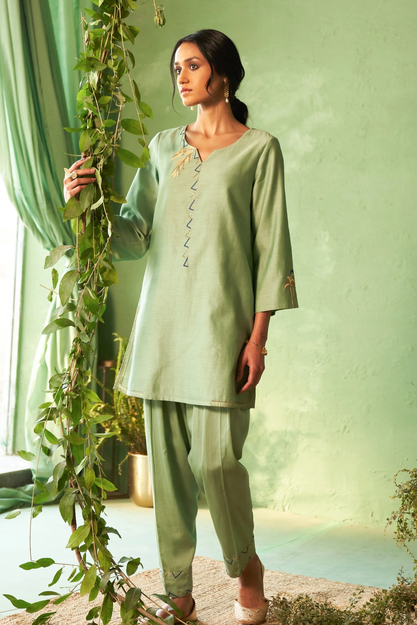 Tea Green Short Kurta Set