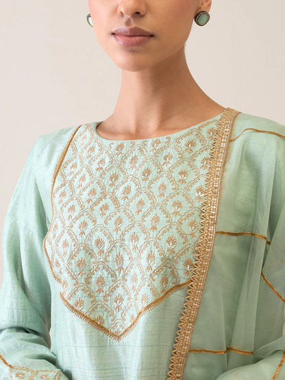 Jaziraa Kurta Set