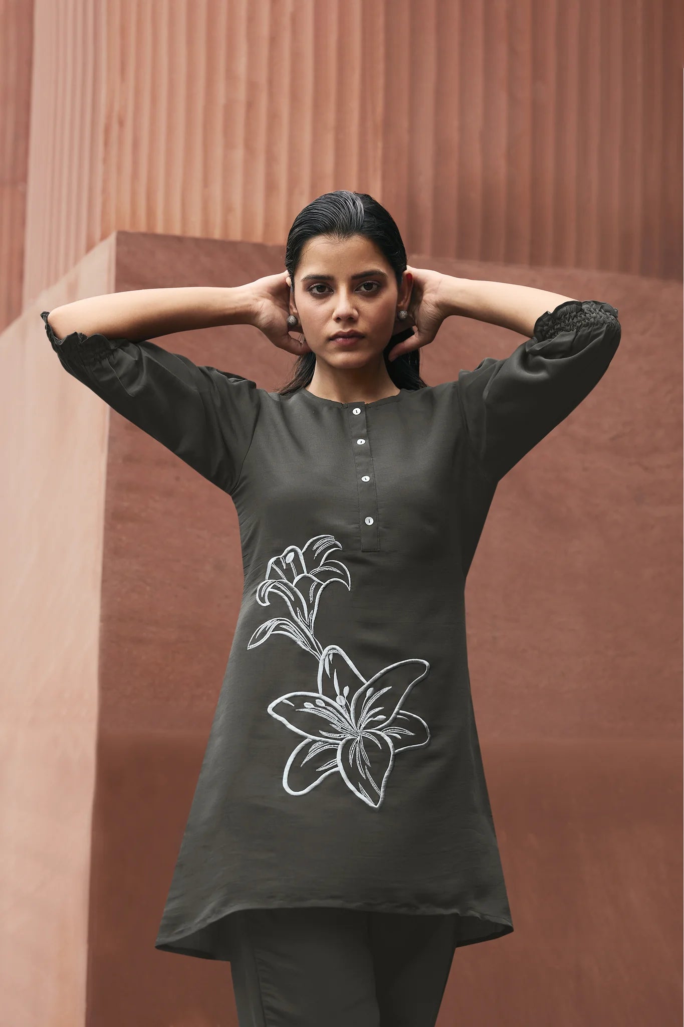 Kiaa-Dark Grey Embroidered Thread Work Puff Sleeve Viscose Tunic With Pant