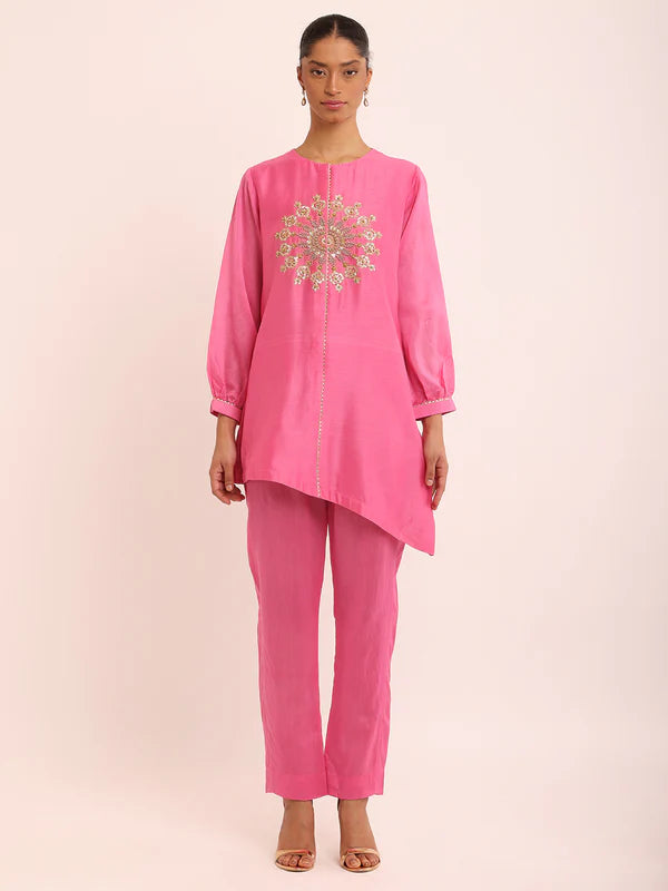R PINK KURTA & R PINK PANTS