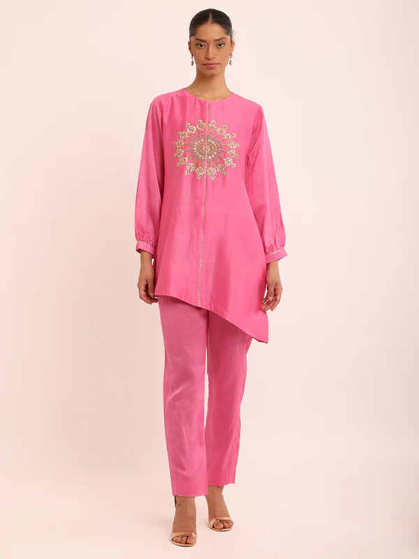 R PINK KURTA & R PINK PANTS