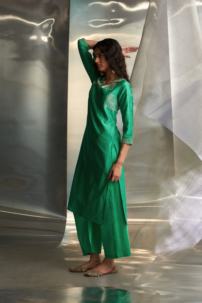 Lush Green Straight Kurta Set