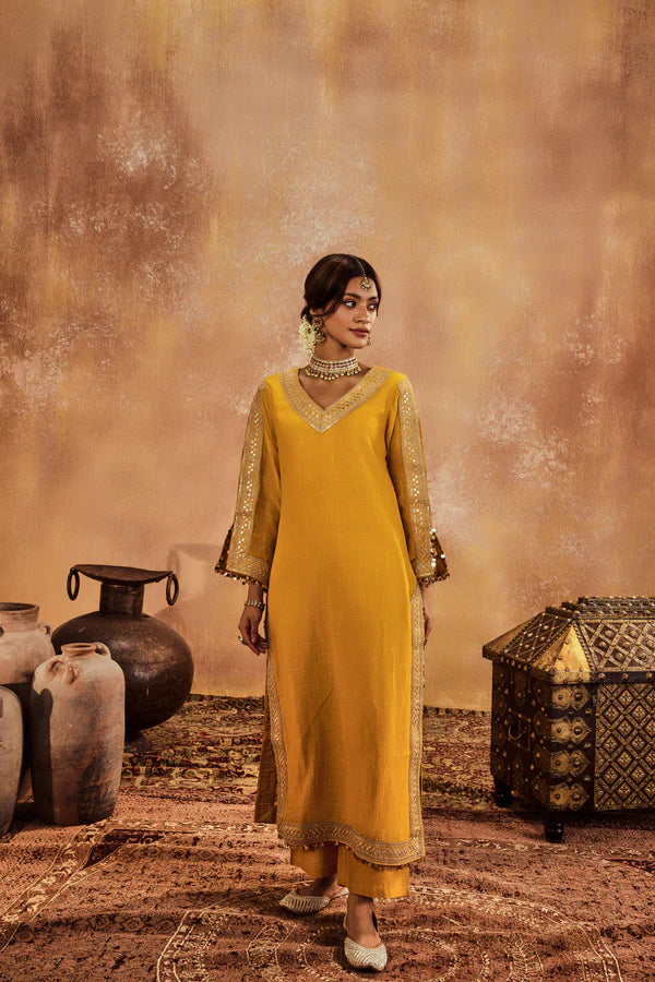 FALAK YELLOW KURTA SET