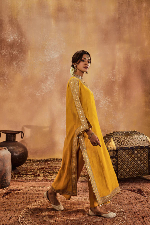 FALAK YELLOW KURTA SET