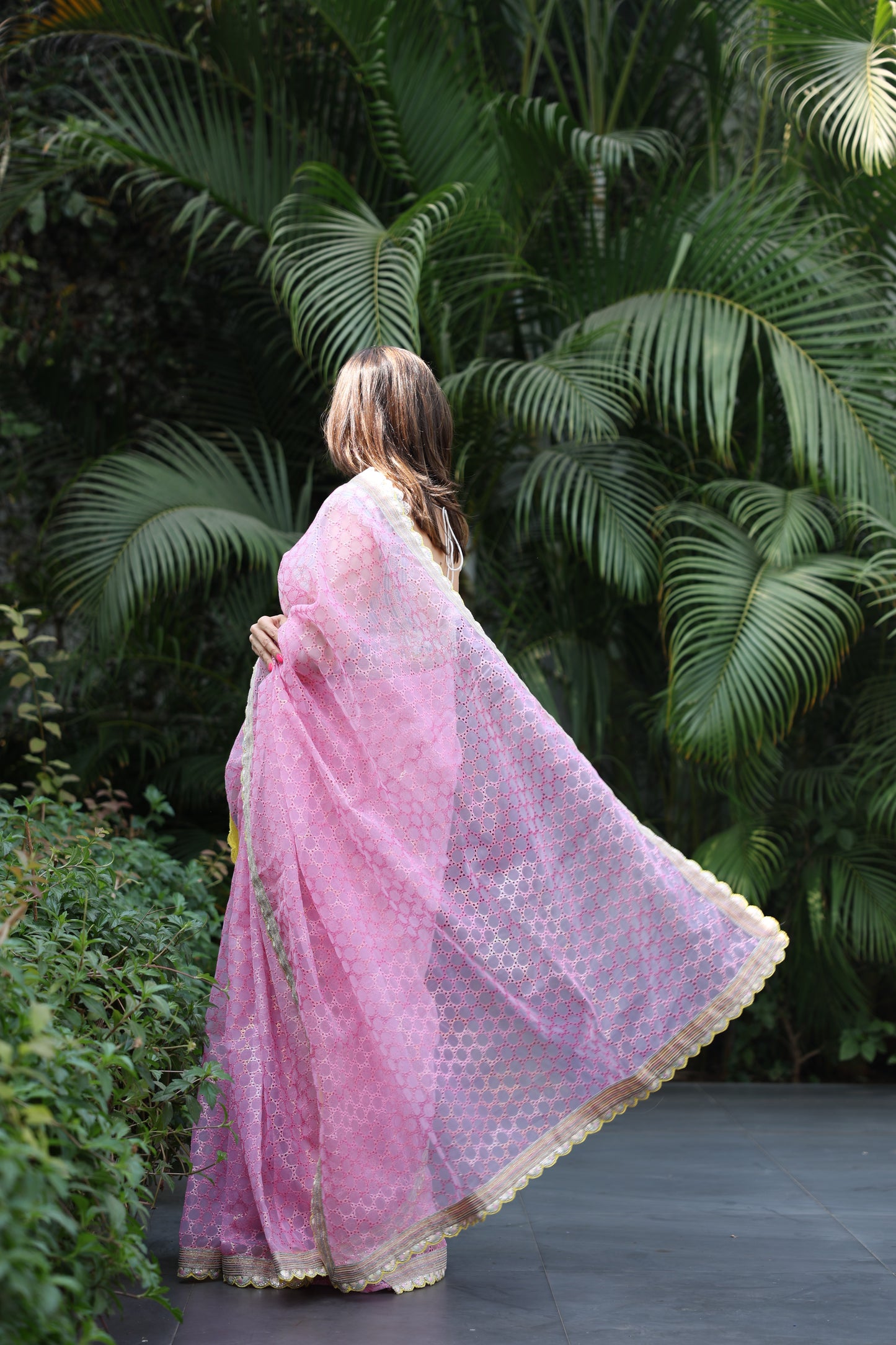 PINK ORGANZA SAREE W/BLOUSE PIECE