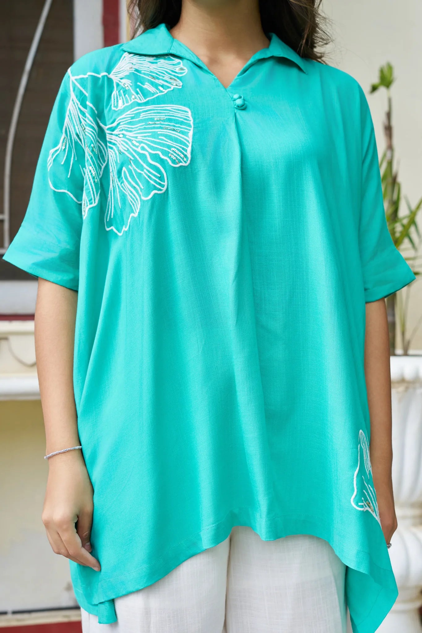 Turquoise Ginkgo Leaf Embroidered Co-ord Set in Cotton Slub