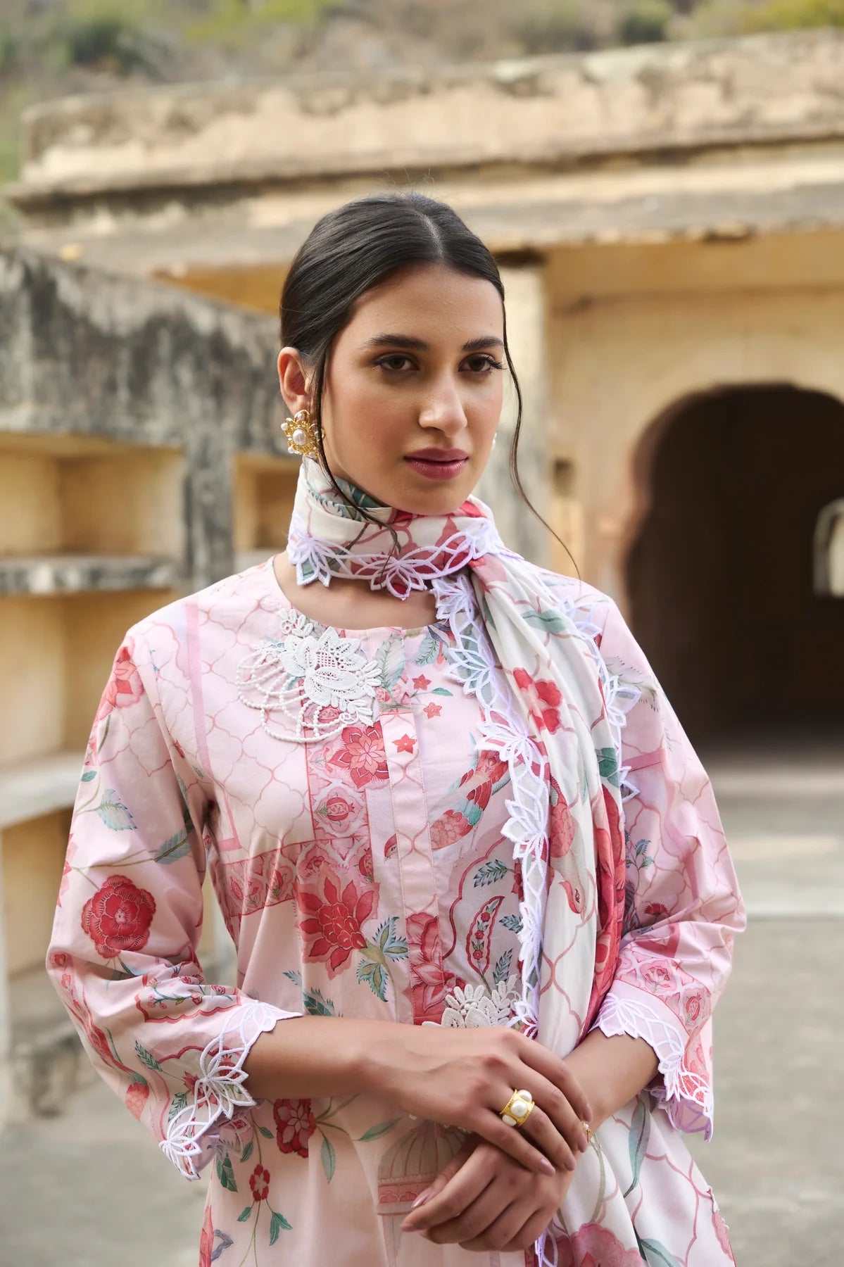 Neerja Kurta Set (Gulabi)