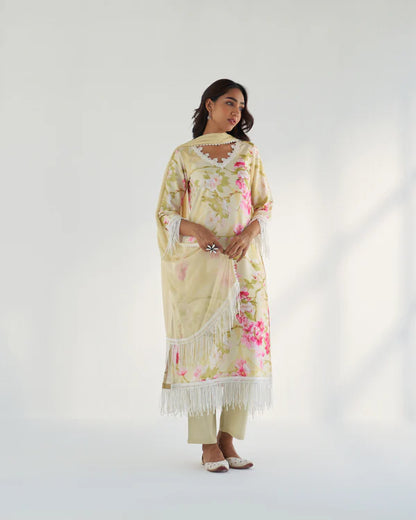 MAHNOOR KURTA SET