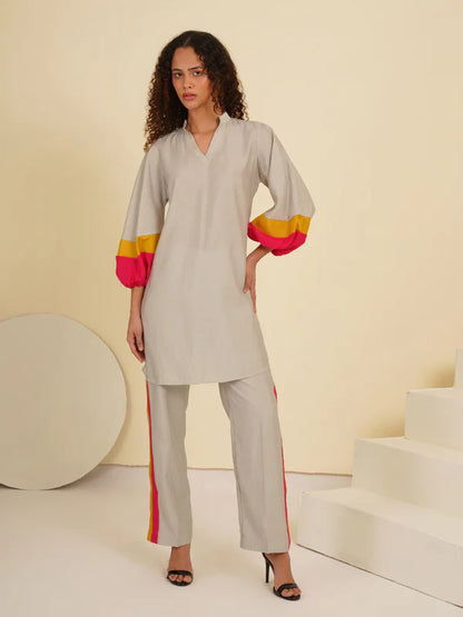 Grey Stripe Roman Coord