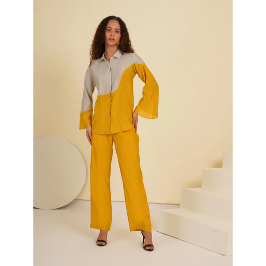 Grey Mustard Asymmetric Roman Coord